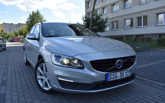Volvo V60 cena 57900 przebieg: 162000, rok produkcji 2016 z Krzanowice małe 781